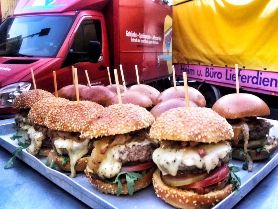 BBQ-Catering-01.jpg